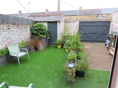 Picture 4